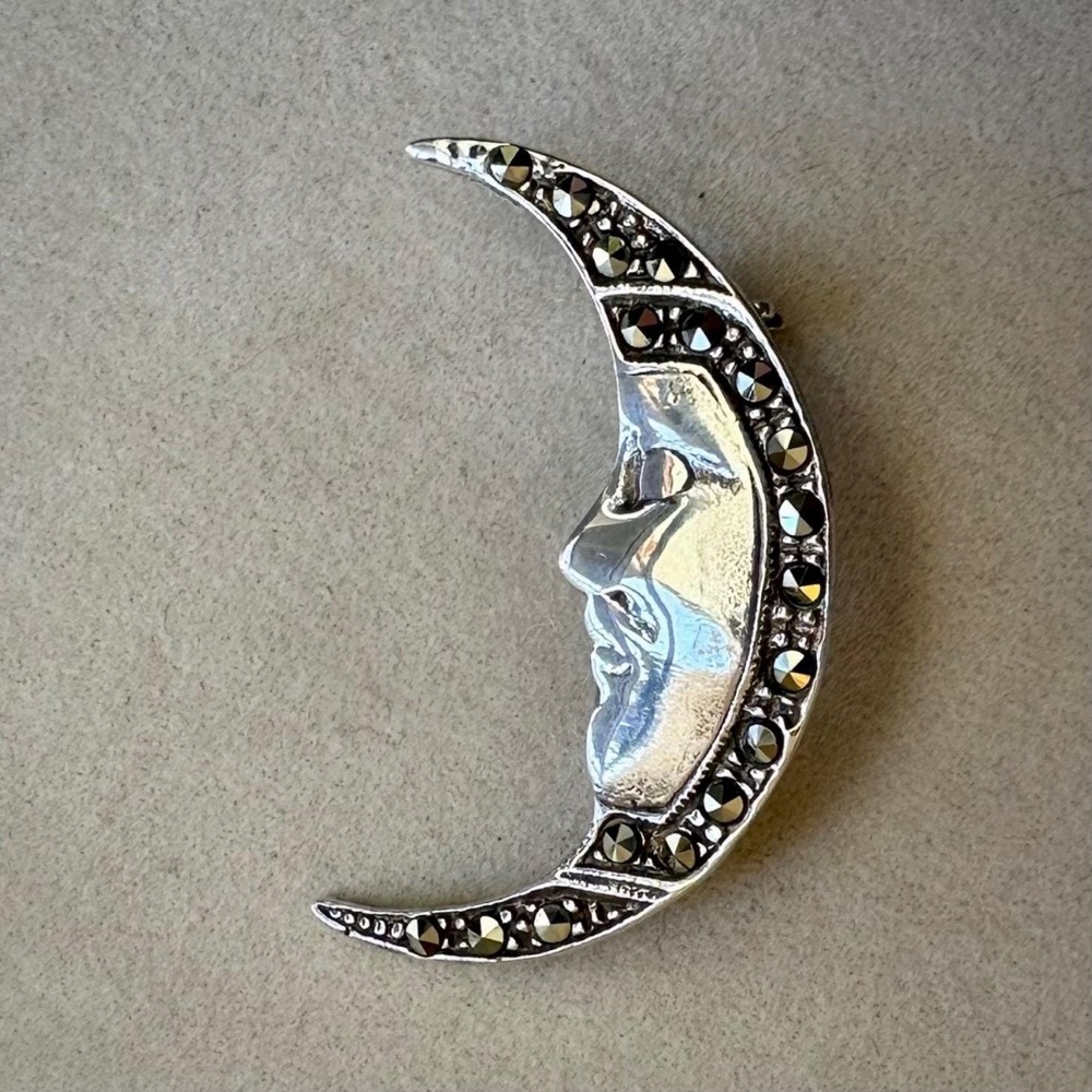 Waxing Crecent Moon Face Brooch in Sterling Silver with Marcasite